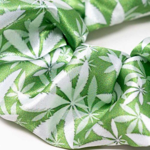 Marijuana-Leaves-5