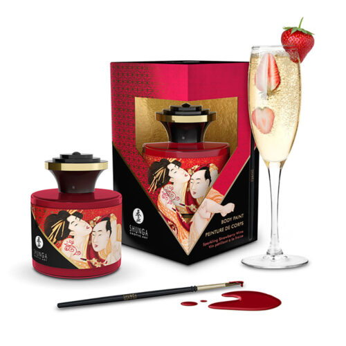 TRAWBERRY-EDIBLE-BODY-PAINT-1